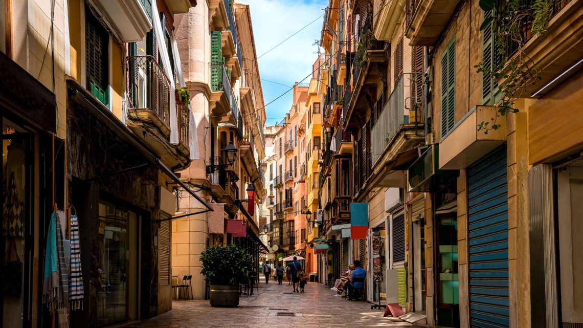 Discover the charm of Palma’s Old Town